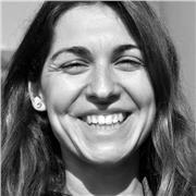 Profesora titulada en Arquitectura con más de 5 años de experiencia, imparte clases de forma online. Clases de Arquitectura, Arte, Pintura, Escultura, Diseño de interiores, Dibujo, Técnicas de estudio, Alemán e Inglés.